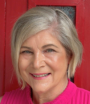 Dr Geraldine Young