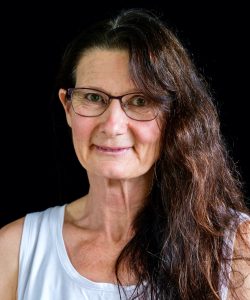 Dr Lynda Newman